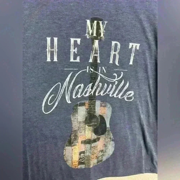 Maurice’s Plus Size 1X My Heart Is In Nashville Graphic Tee Guitar Western - Picture 2 of 5